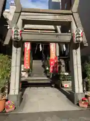 烏森神社の鳥居