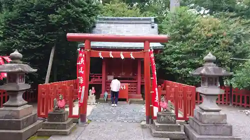鶴岡八幡宮の末社・摂社