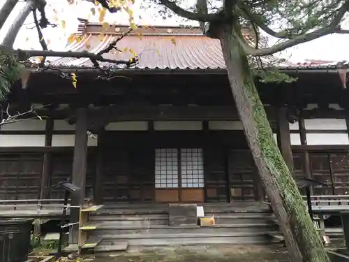 願念寺の本殿