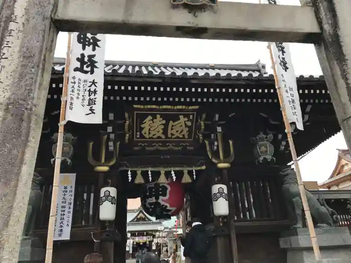 櫛田神社の山門・神門