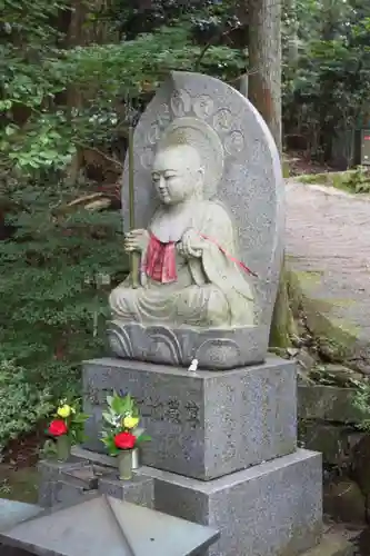 宝山寺奥之院(奈良県)