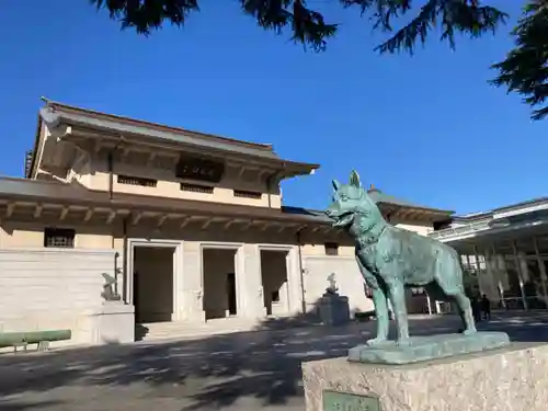 靖國神社の狛犬