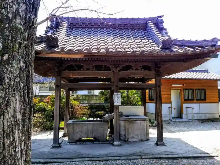 本伝寺の手水舎