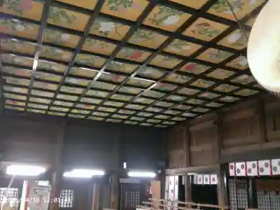 白山神社の{uncategorized: "未分類", other: "その他", undefined: "問題あり", building: "その他建物", grave: "お墓", sacred_gate: "鳥居", guardian: "狛犬", statue: "像", buddha: "仏像", history: "歴史", nature: "自然", garden: "庭園", animal: "動物", pagoda: "塔", temizu: "手水舎", mountain_gate: "山門・神門", sanctuary: "本殿・本堂", subordinate: "末社・摂社", art: "芸術", scenery: "景色", jizo: "地蔵", ema: "絵馬", goshuin: "御朱印", omikuji: "おみくじ", items: "授与品その他", amulet: "お守り", goshuincho: "御朱印帳", eats: "食事", festival: "お祭り", votive_dance: "神楽", shichigosan: "七五三参", wedding: "結婚式", experience: "体験その他", initially: "初詣", around: "周辺", anti_infection: "感染症対策"}