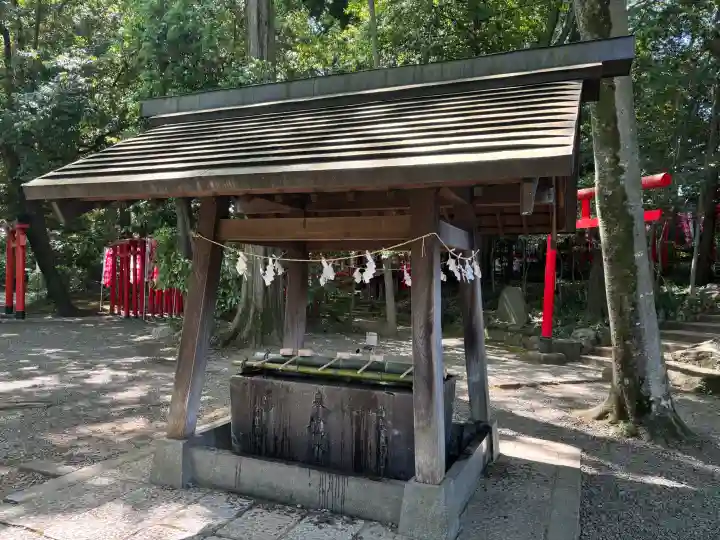 武蔵一宮氷川神社の{uncategorized: "未分類", other: "その他", undefined: "問題あり", building: "その他建物", grave: "お墓", sacred_gate: "鳥居", guardian: "狛犬", statue: "像", buddha: "仏像", history: "歴史", nature: "自然", garden: "庭園", animal: "動物", pagoda: "塔", temizu: "手水舎", mountain_gate: "山門・神門", sanctuary: "本殿・本堂", subordinate: "末社・摂社", art: "芸術", scenery: "景色", jizo: "地蔵", ema: "絵馬", goshuin: "御朱印", omikuji: "おみくじ", items: "授与品その他", amulet: "お守り", goshuincho: "御朱印帳", eats: "食事", festival: "お祭り", votive_dance: "神楽", shichigosan: "七五三参", wedding: "結婚式", experience: "体験その他", initially: "初詣", around: "周辺", anti_infection: "感染症対策"}