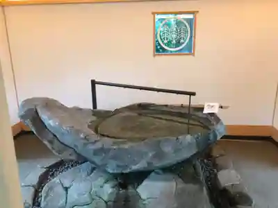 星川杉山神社の手水舎