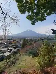 新倉富士浅間神社の景色