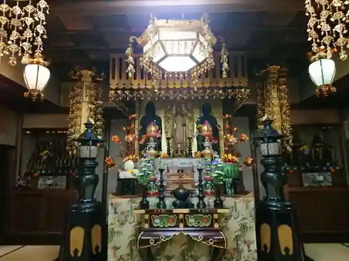 観聴寺の本殿・本堂