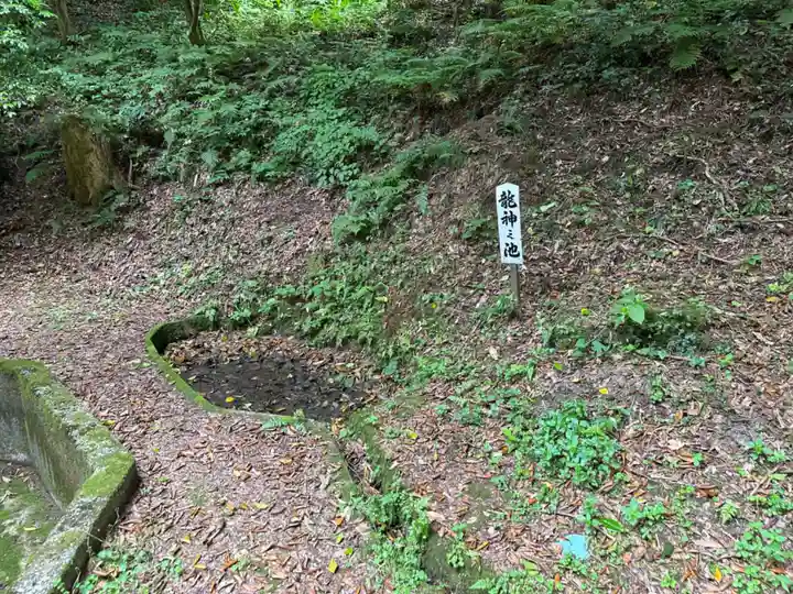 三輪神社(石川県)