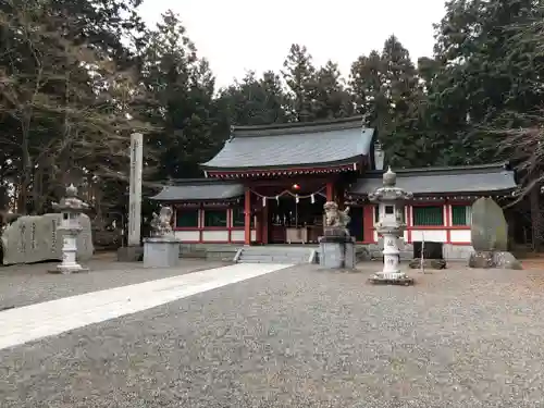 冨士御室浅間神社の本殿・本堂