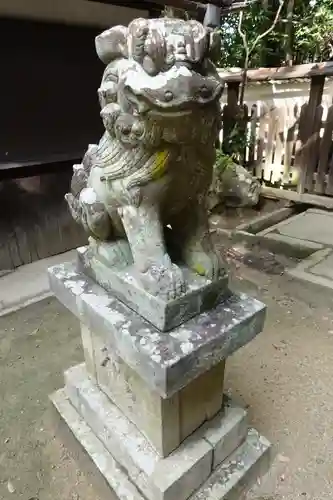 佐紀神社（亀畑）の狛犬