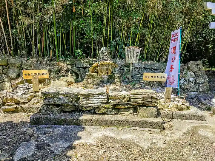 筒島弁財天のその他建物