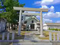 神明社の鳥居