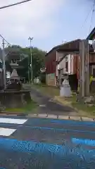 若宮八幡神社の建物その他