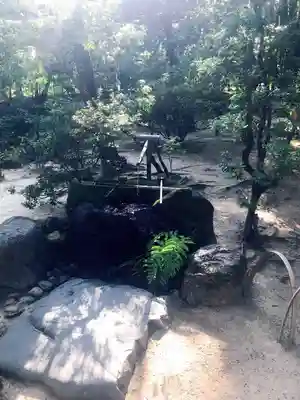 秋篠寺の手水舎