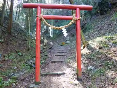 焼森山雷神神社の鳥居