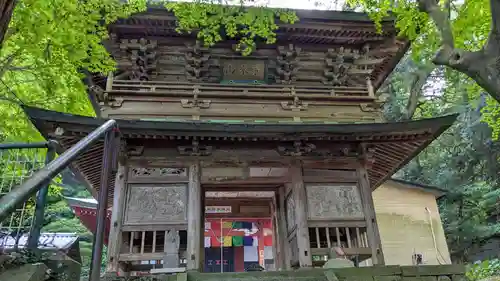霊山寺の山門・神門