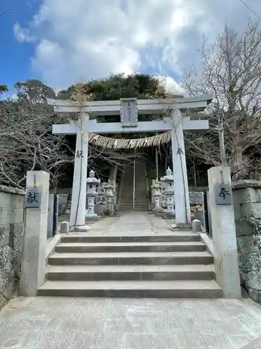 津加計志神社の鳥居