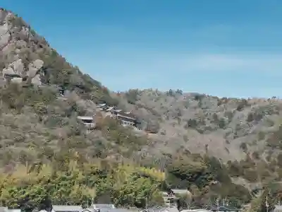 阿賀神社の{uncategorized: "未分類", other: "その他", undefined: "問題あり", building: "その他建物", grave: "お墓", sacred_gate: "鳥居", guardian: "狛犬", statue: "像", buddha: "仏像", history: "歴史", nature: "自然", garden: "庭園", animal: "動物", pagoda: "塔", temizu: "手水舎", mountain_gate: "山門・神門", sanctuary: "本殿・本堂", subordinate: "末社・摂社", art: "芸術", scenery: "景色", jizo: "地蔵", ema: "絵馬", goshuin: "御朱印", omikuji: "おみくじ", items: "授与品その他", amulet: "お守り", goshuincho: "御朱印帳", eats: "食事", festival: "お祭り", votive_dance: "神楽", shichigosan: "七五三参", wedding: "結婚式", experience: "体験その他", initially: "初詣", around: "周辺", anti_infection: "感染症対策"}