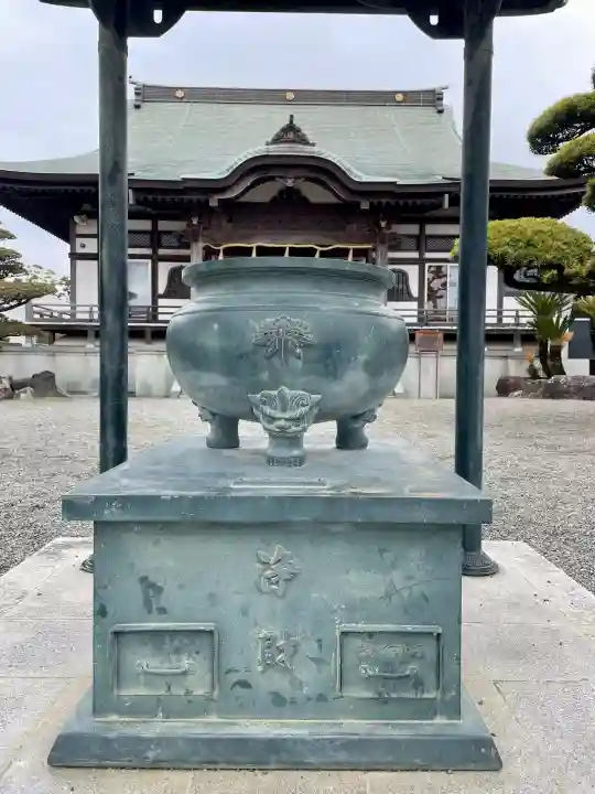 興全寺の{uncategorized: "未分類", other: "その他", undefined: "問題あり", building: "その他建物", grave: "お墓", sacred_gate: "鳥居", guardian: "狛犬", statue: "像", buddha: "仏像", history: "歴史", nature: "自然", garden: "庭園", animal: "動物", pagoda: "塔", temizu: "手水舎", mountain_gate: "山門・神門", sanctuary: "本殿・本堂", subordinate: "末社・摂社", art: "芸術", scenery: "景色", jizo: "地蔵", ema: "絵馬", goshuin: "御朱印", omikuji: "おみくじ", items: "授与品その他", amulet: "お守り", goshuincho: "御朱印帳", eats: "食事", festival: "お祭り", votive_dance: "神楽", shichigosan: "七五三参", wedding: "結婚式", experience: "体験その他", initially: "初詣", around: "周辺", anti_infection: "感染症対策"}