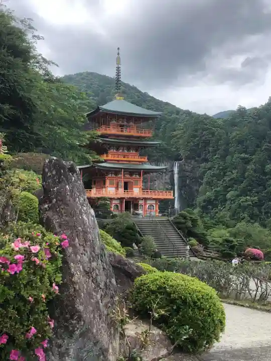青岸渡寺のその他建物