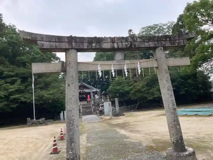浦渡神社の鳥居