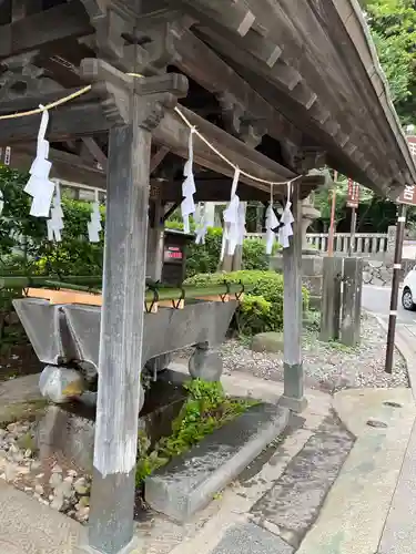 諏訪大社下社春宮の手水舎