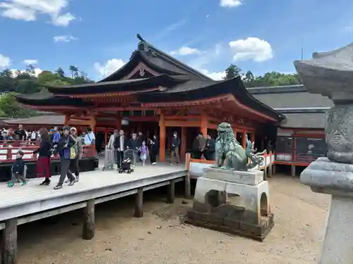 厳島神社の本殿・本堂