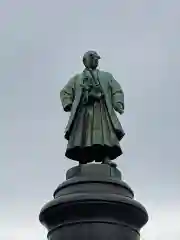 靖國神社の像