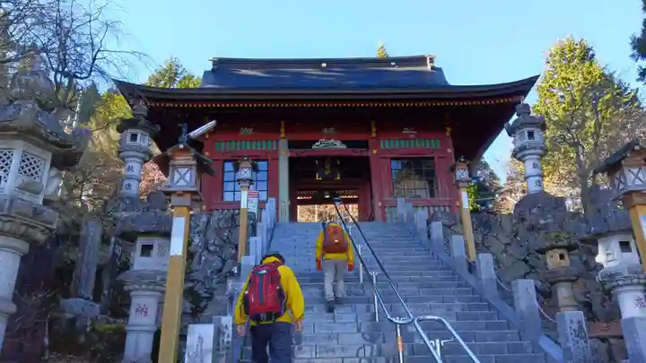 武蔵御嶽神社(東京都)