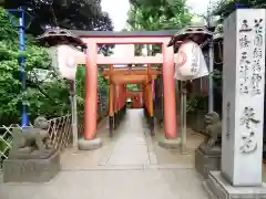 花園稲荷神社の鳥居