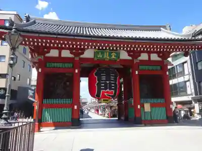 浅草寺の山門・神門