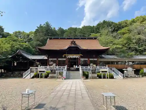 手力雄神社の本殿