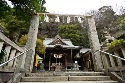 根岸八幡神社の本殿・本堂