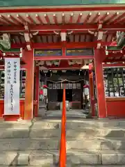 諏訪神社の山門