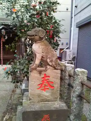 三峰神社の狛犬