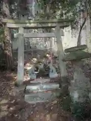 白山神社の末社