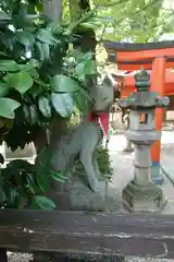 孫太郎稲荷神社（薬師寺境内社）の狛犬