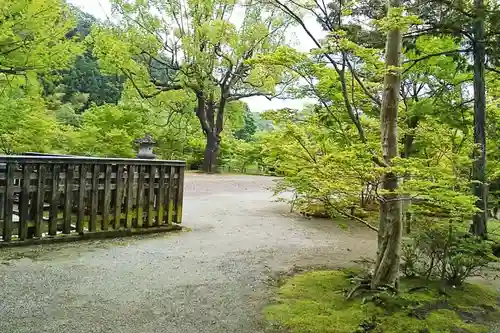 白水阿弥陀堂の庭園