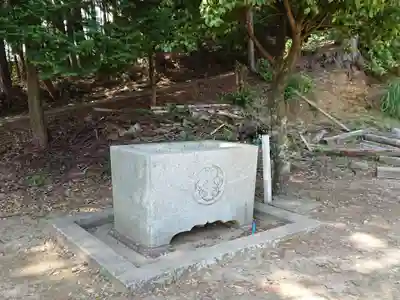 青木社の手水舎