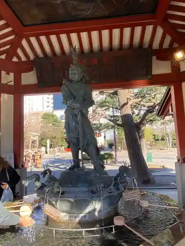 浅草寺の手水舎