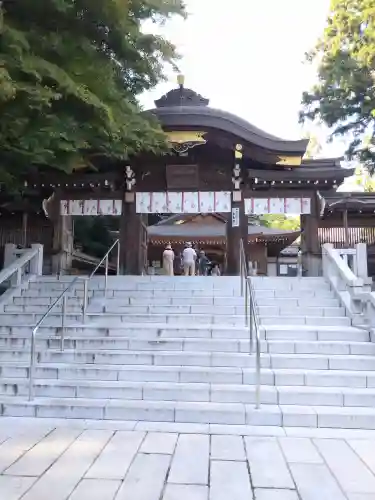 高麗神社の山門・神門