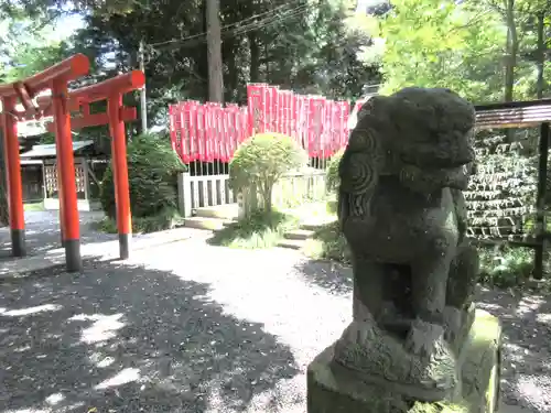 諏訪神社の狛犬