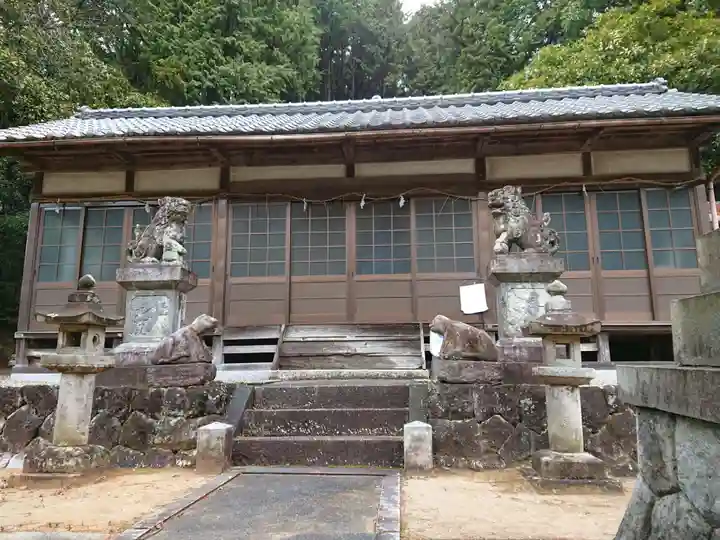 薬玉神社の本殿・本堂