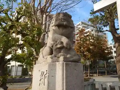 大棚・中川杉山神社の狛犬