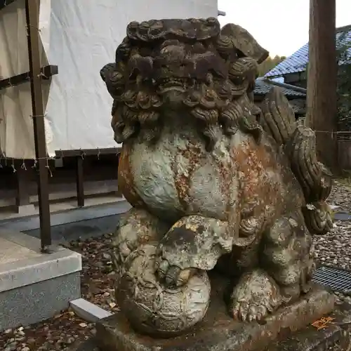 大虫神社の狛犬