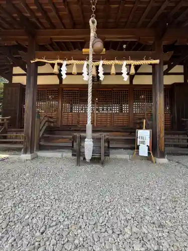 玉三稲荷神社の{uncategorized: "未分類", other: "その他", undefined: "問題あり", building: "その他建物", grave: "お墓", sacred_gate: "鳥居", guardian: "狛犬", statue: "像", buddha: "仏像", history: "歴史", nature: "自然", garden: "庭園", animal: "動物", pagoda: "塔", temizu: "手水舎", mountain_gate: "山門・神門", sanctuary: "本殿・本堂", subordinate: "末社・摂社", art: "芸術", scenery: "景色", jizo: "地蔵", ema: "絵馬", goshuin: "御朱印", omikuji: "おみくじ", items: "授与品その他", amulet: "お守り", goshuincho: "御朱印帳", eats: "食事", festival: "お祭り", votive_dance: "神楽", shichigosan: "七五三参", wedding: "結婚式", experience: "体験その他", initially: "初詣", around: "周辺", anti_infection: "感染症対策"}