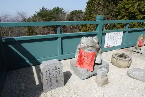 忉利天上寺の像