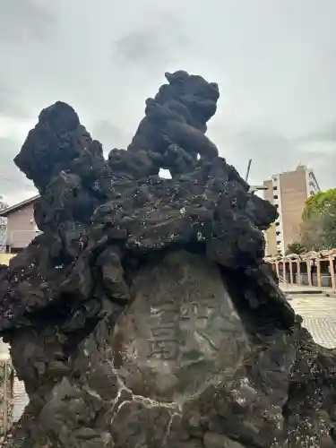鶴見神社の{uncategorized: "未分類", other: "その他", undefined: "問題あり", building: "その他建物", grave: "お墓", sacred_gate: "鳥居", guardian: "狛犬", statue: "像", buddha: "仏像", history: "歴史", nature: "自然", garden: "庭園", animal: "動物", pagoda: "塔", temizu: "手水舎", mountain_gate: "山門・神門", sanctuary: "本殿・本堂", subordinate: "末社・摂社", art: "芸術", scenery: "景色", jizo: "地蔵", ema: "絵馬", goshuin: "御朱印", omikuji: "おみくじ", items: "授与品その他", amulet: "お守り", goshuincho: "御朱印帳", eats: "食事", festival: "お祭り", votive_dance: "神楽", shichigosan: "七五三参", wedding: "結婚式", experience: "体験その他", initially: "初詣", around: "周辺", anti_infection: "感染症対策"}