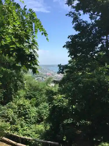 虻田神社の景色